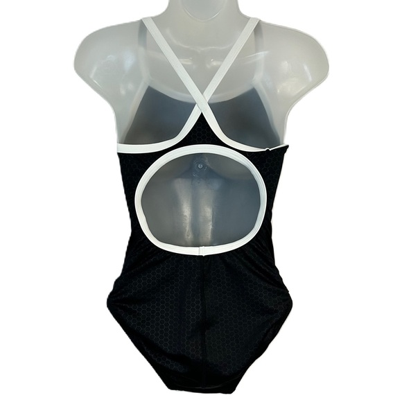 TYR Womens Diamond Fit Swimsuit Size 34 UPF 50 Pickerington High PHSN Black NWT - Picture 2 of 13